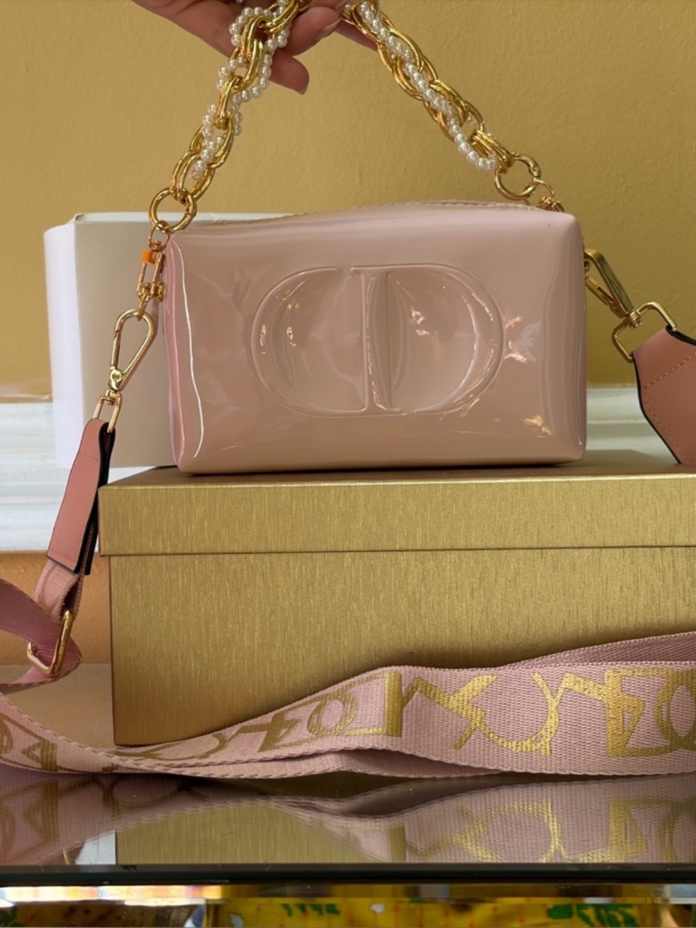 Dior - Picture 5 of 12